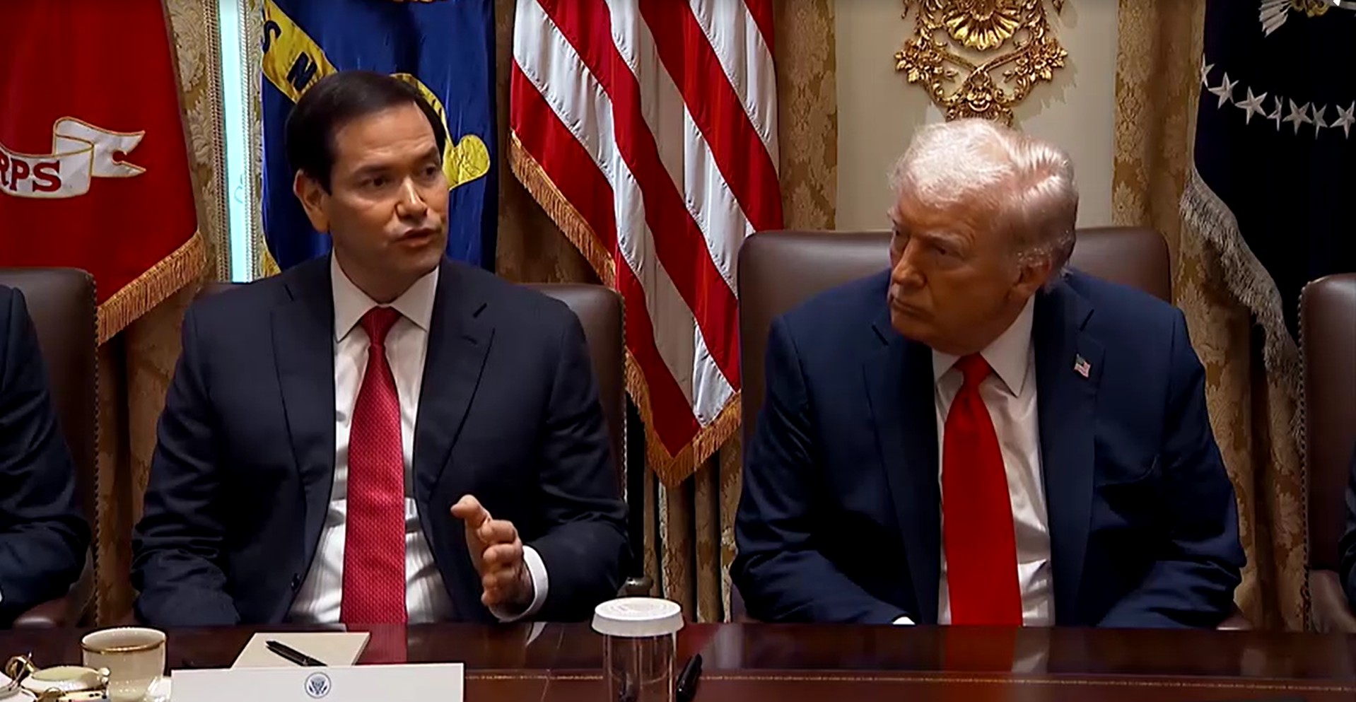 U.S. PRESIDENT DONALD TRUMP SPEAKING IN THE CABINET ROOM / SOUNDBITES FROM TRUMP AND U.S. SECRETARY OF STATE MARCO RUBIO ON GAZA PLAN