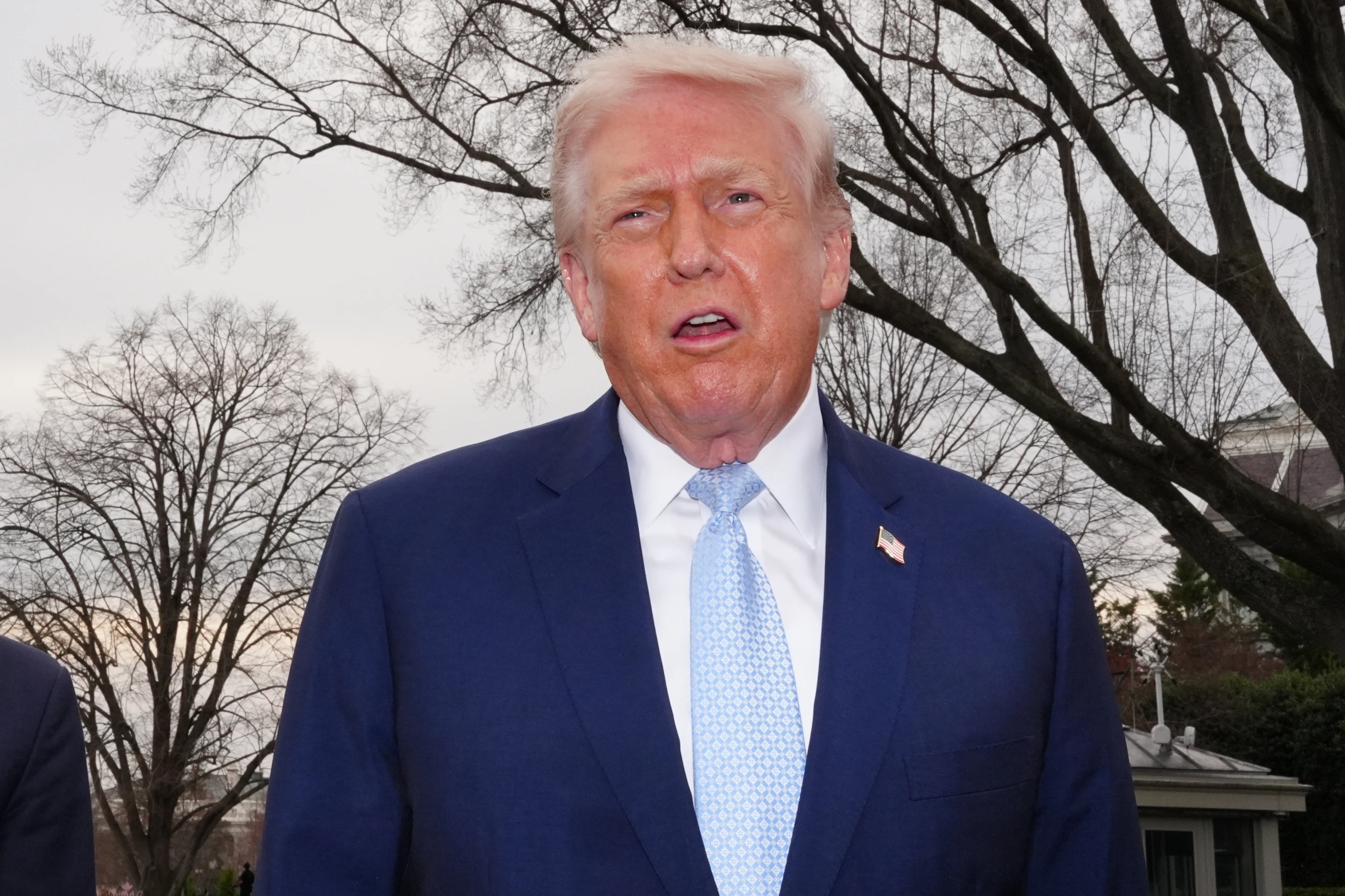 Trump Threatens to Deploy ICE Agents at Airports as Shutdown Enters 36th Day